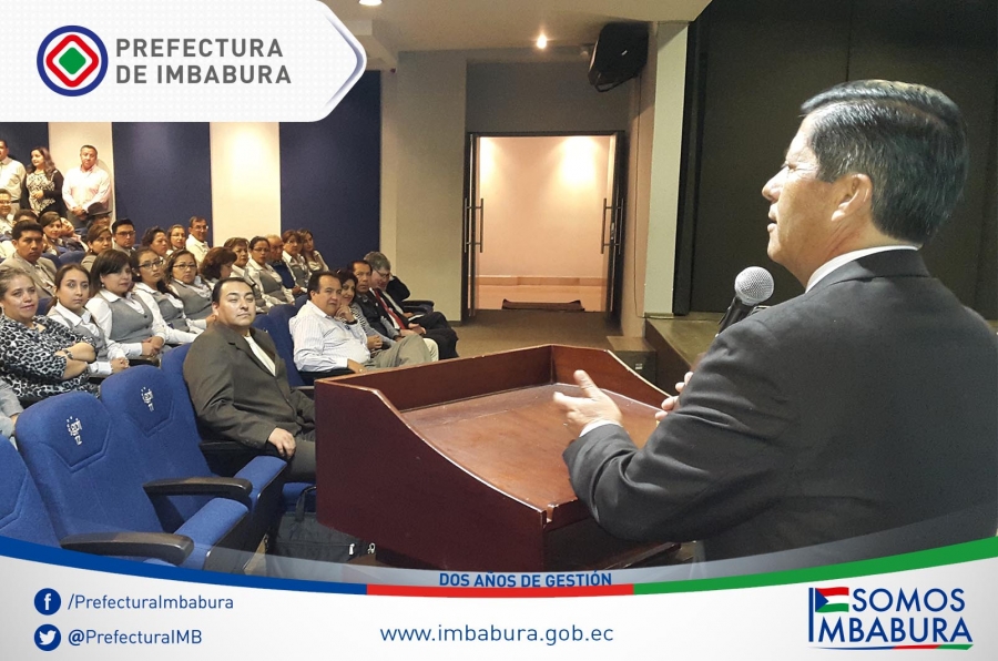 Pablo Jurado, prefecto de Imbabura. 