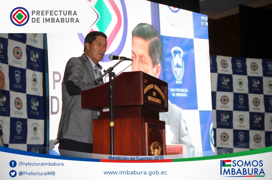 El prefecto de Imbabura, Pablo Jurado, en el acto de rendición de cuentas.