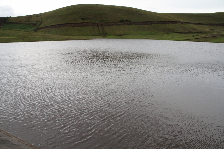 Reservorio de agua de riego en la comunidad El Tejar.