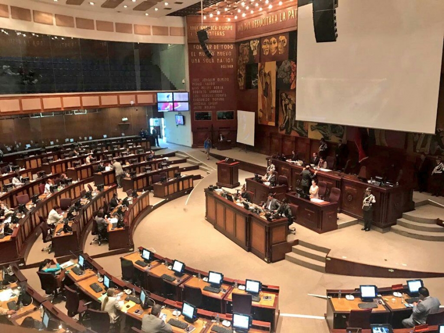 El pleno de la Asamblea Nacional reunido para el primer debate del Proyecto que Fija los Límites en la Zona de Las Golondrinas. 