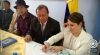 La viceprefecta de Imbabura, María Gabriela Jaramillo, firma los convenios en favor del desarrollo de San Rafael.