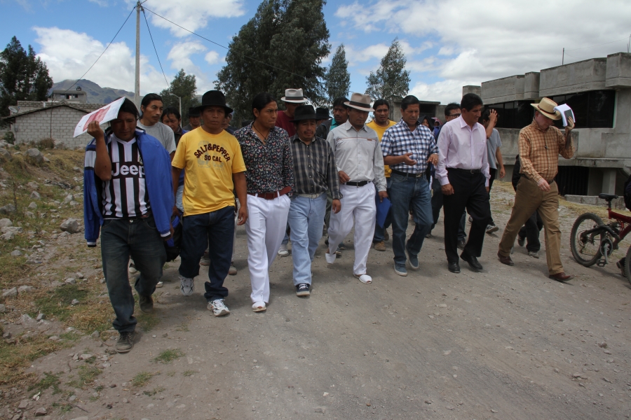 Durante el recorrido se planificó la intervención de la vía en el sector de gran afluencia vehicular.