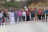 Autoridades de la Prefectura, alcaldías de Cotacachi y Antonio Ante inauguran la obra vial.