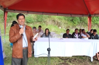 En Pijal, acto en el que se oficializó la firma del contrato para dar inicio a los estudios del proyecto vial.