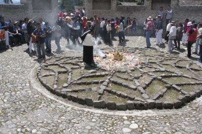 Presentación oficial de la tercera edición del Encuentro de los Pueblos en la Cascada de Peguche.