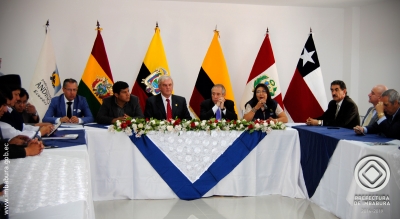 Autoridades del Parlamento Andino participaron en una rueda de prensa en la que se informó sobre la agenda de la reunión en Ibarra.