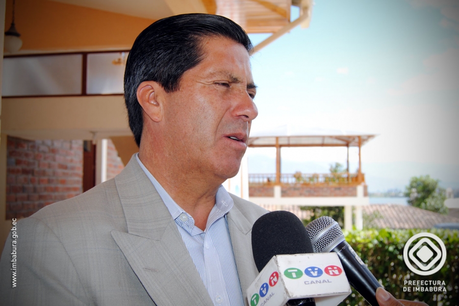El prefecto de Imbabura, Pablo Jurado, manifiesta su confianza en que los habitantes de Las Golondrinas se pronuncien a favor de pertenecer al territorio imbabureño.