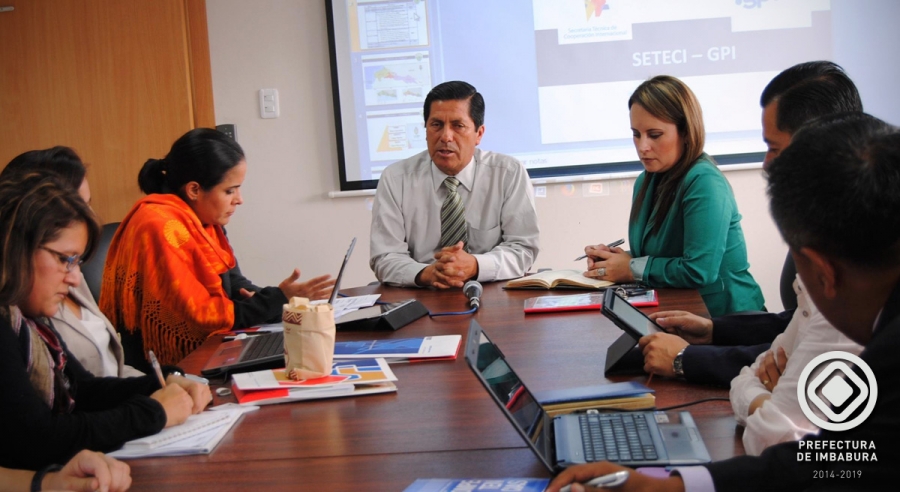El gobierno provincial se propone generar  mayor cooperación internacional