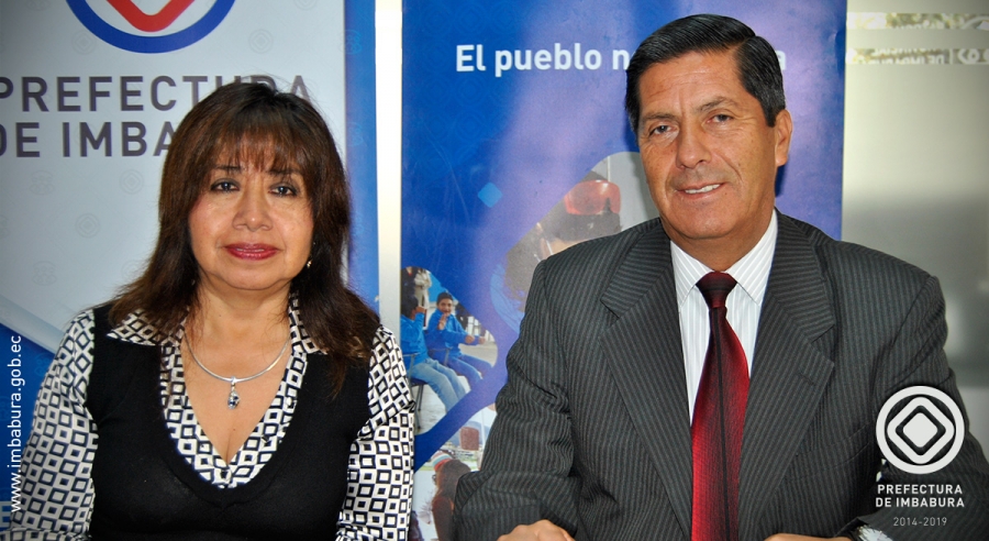 En rueda de prensa, la presidenta del Patronato Provincial, Teresa Carrera, y el prefecto de Imbabura, Pablo Jurado, informaron sobre esta programación.