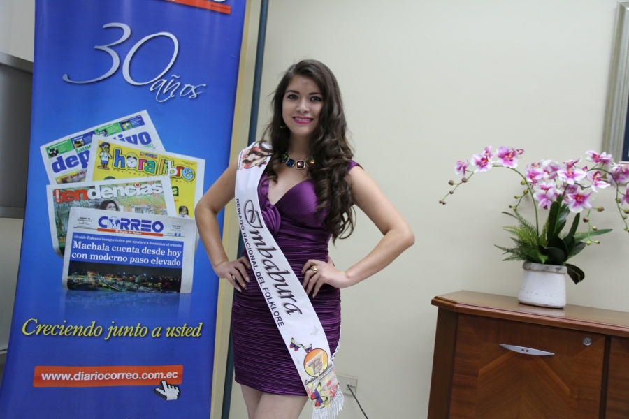 •	Mishell Alvarado, Reina del Yamor, participa por Imbabura en este concurso.