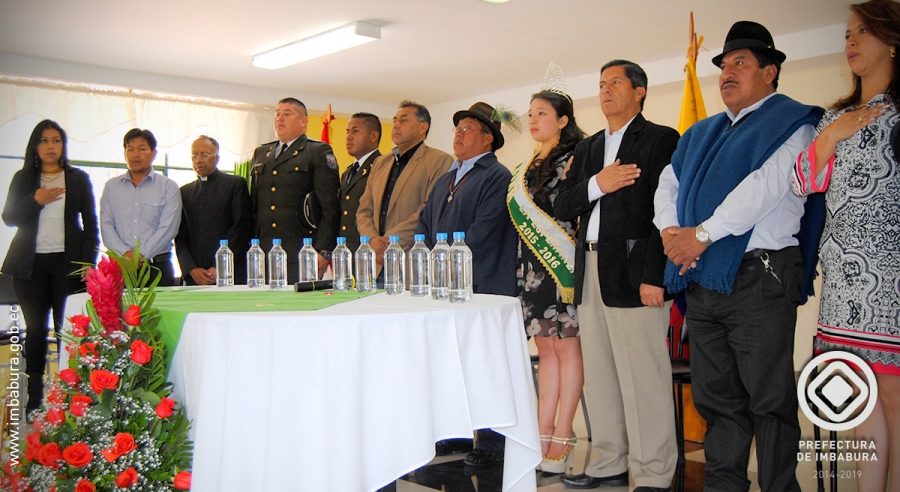 El Prefecto de Imbabura, Pablo Jurado, anuncia la ejecución de nuevas obras viales y proyectos de desarrollo turístico en beneficio de las comunidades de la Esperanza y Angochagua.
