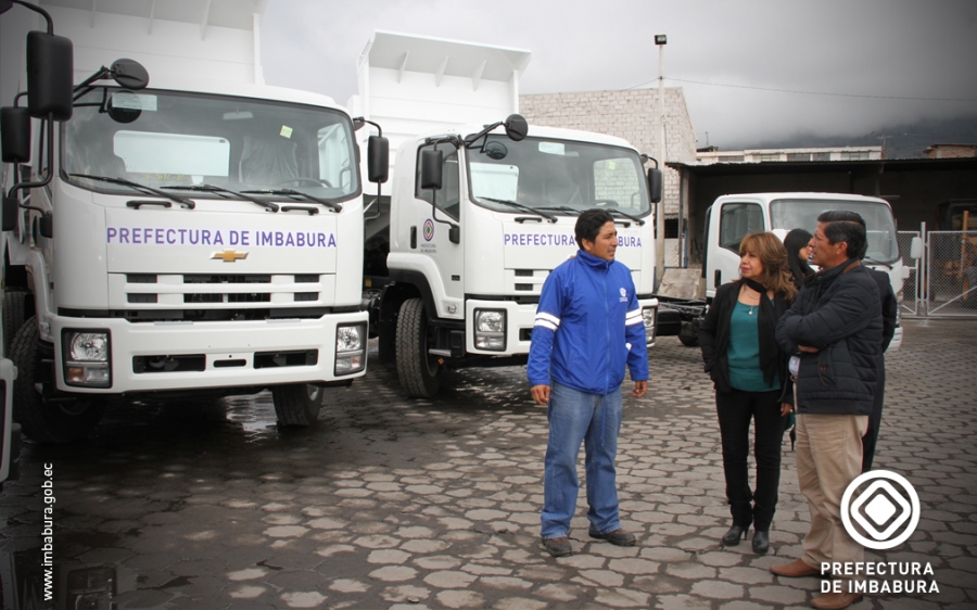 En los talleres de la Prefectura se recibió los 9 flamantes equipos para el trabajo institucional. 