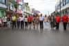 El prefecto, Pablo Jurado junto autoridades durante el desfile cívico en el recinto Las Golondrinas