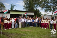 Autoridades de Imbabura durante la visita a las instituciones educativas de la zona. 