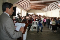 El prefecto Pablo Jurado anuncia la decisión de impulsar más obras en Quichinche.
