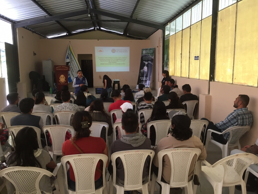Talleres realizados en la parroquia San Francisco de Sigsipamba para sensibilizar sobre la importancia de propiciar un ambiente de respeto entre las comunidades y el oso andino.
