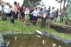 Junto a los comuneros de Cochas, las autoridades verifican el funcionamiento de los reservorios de agua. 
