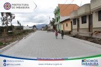 Imbavial realiza la obra de adoquinado de la vía Ilumán – Agato – La Compañía, en donde la Prefectura invierte 1´593.770 dólares.