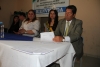 Firma de contratos para la construcción de obras en Sigisipamba, por parte del prefecto Pablo Jurado.