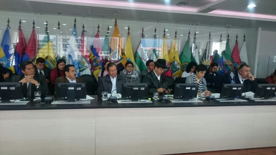 Prefectos de las provincias del país se unieron para analizar crisis financiera por falta de transferencias.
