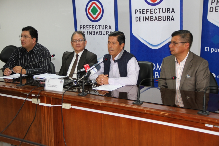 En rueda de prensa, el Prefecto Pablo Jurado dio a conocer los eventos programados para celebrar los 192 años de provincialización. 