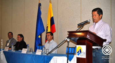 El prefecto de la provincia, Pablo Jurado dio la apertura a la integración de los tres Foros Permanentes.
