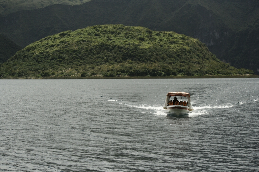 Imbabura es una de las provincias del país con una gran riqueza turística que se promociona de manera conjunta entre los organismos públicos y privados. (Foto referencial: laguna Cuicocha)