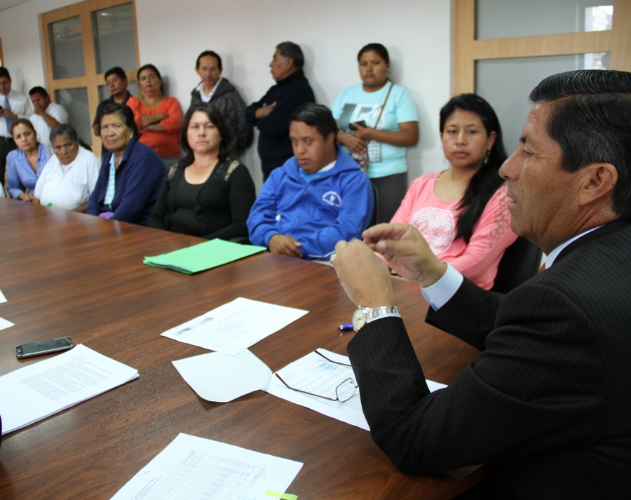 Reunión con los beneficiarios del Centro de Inclusión en la Prefectura de Imbabura. 